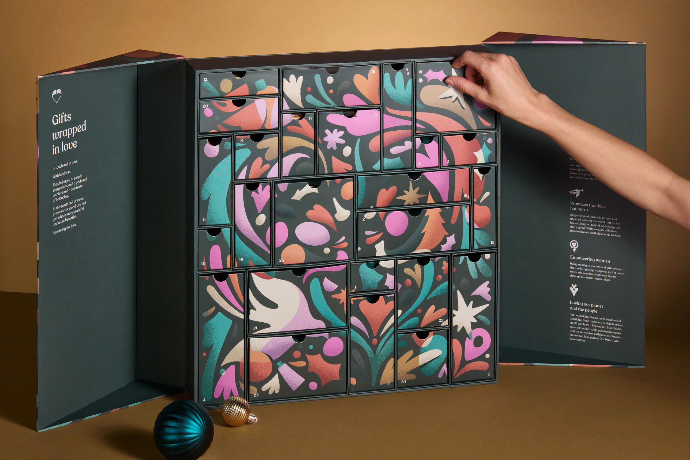 The Classic Advent Calendar