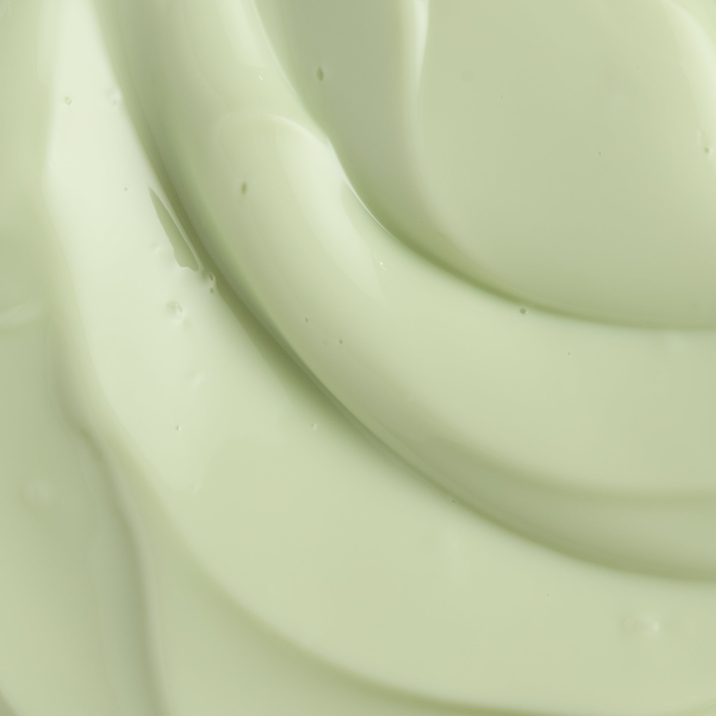 Whipped Matcha & White Chocolate Body Lotion-to-Milk texture – The Body Shop