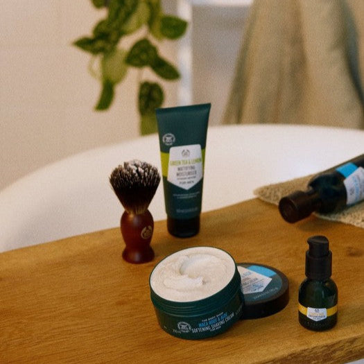 maca root & aloe softening shaving cream The Body Shop Maca Root & Aloe Softening Shaving Cream For Men